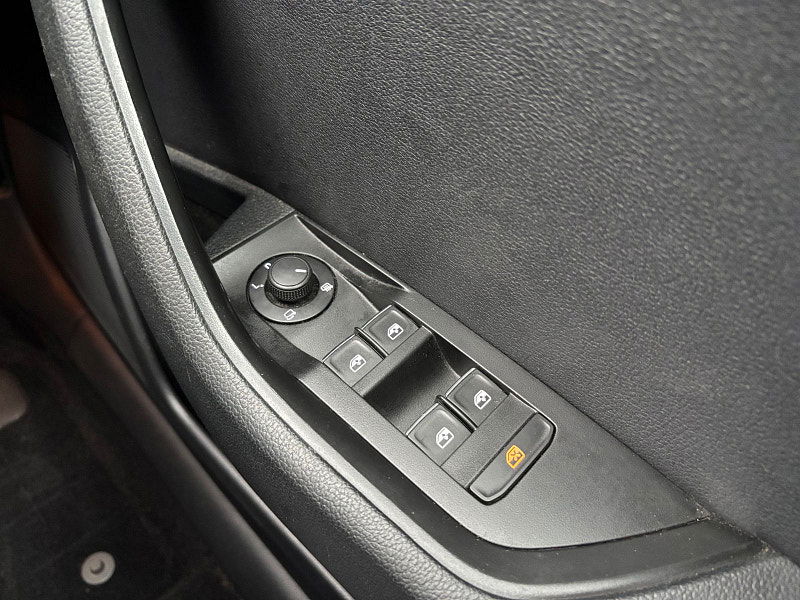 Skoda Superb 2.0 TDI SE L Executive Estate 5dr Diesel Manual Euro 6 (s/s) (150 ps) 5dr Manual 2025