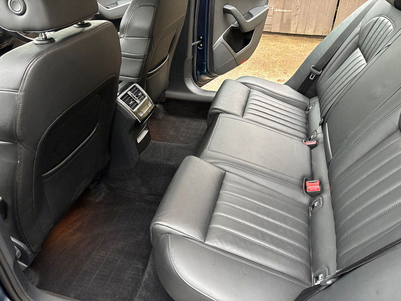 Skoda Superb 2.0 TDI SE L Executive Estate 5dr Diesel Manual Euro 6 (s/s) (150 ps) 5dr Manual 2025