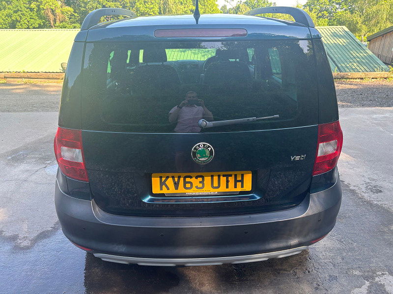 Skoda Yeti 1.2 TSI SE SUV 5dr Petrol DSG Euro 5 (105 ps) 5dr Automatic 2025