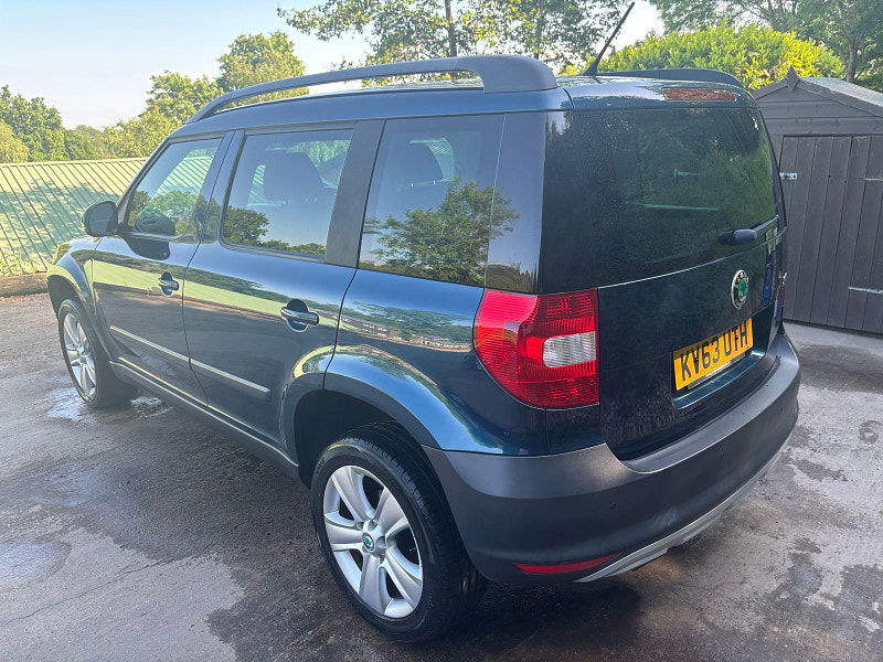 Skoda Yeti 1.2 TSI SE SUV 5dr Petrol DSG Euro 5 (105 ps) 5dr Automatic 2025