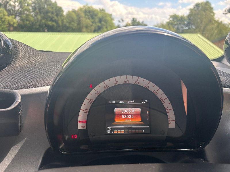 Smart ForTwo 0.9T Prime (Premium) Coupe 2dr Petrol Manual Euro 6 (s/s) (90 ps) 2dr Manual 2025