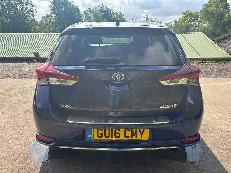 Toyota Auris 1.2 VVT-i Design Hatchback 5dr Petrol Manual Euro 6 (s/s) (116 ps) 5dr Manual 2026