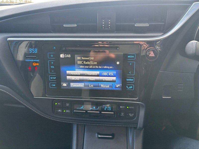 Toyota Auris 1.2 VVT-i Design Hatchback 5dr Petrol Manual Euro 6 (s/s) (116 ps) 5dr Manual 2026