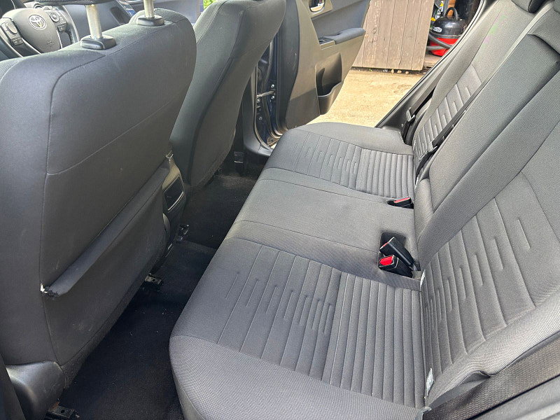 Toyota Auris 1.2 VVT-i Design Hatchback 5dr Petrol Manual Euro 6 (s/s) (116 ps) 5dr Manual 2026