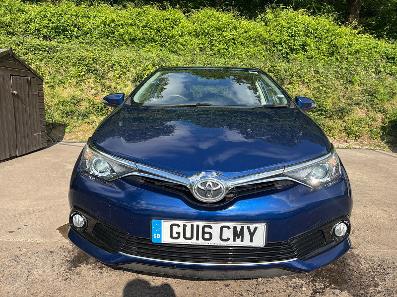 Toyota Auris 1.2 VVT-i Design Hatchback 5dr Petrol Manual Euro 6 (s/s) (116 ps) 5dr Manual 2026