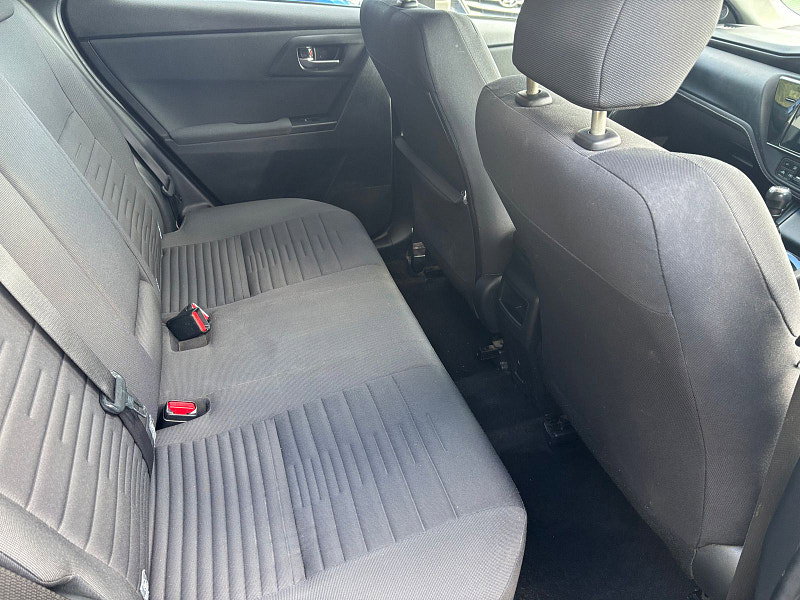 Toyota Auris 1.2 VVT-i Design Hatchback 5dr Petrol Manual Euro 6 (s/s) (116 ps) 5dr Manual 2026