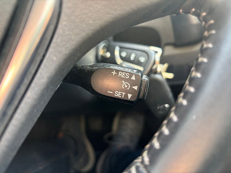 Toyota Auris 1.2 VVT-i Design Hatchback 5dr Petrol Manual Euro 6 (s/s) (116 ps) 5dr Manual 2026