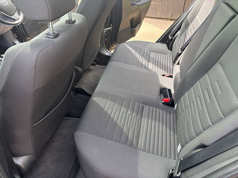 Toyota Auris 1.6 D-4D Design Hatchback 5dr Diesel Manual Euro 6 (s/s) (112 ps) 5dr Manual 2026