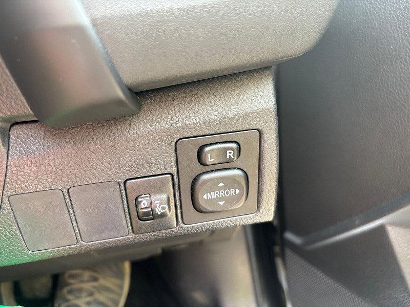 Toyota Auris 1.6 D-4D Design Hatchback 5dr Diesel Manual Euro 6 (s/s) (112 ps) 5dr Manual 2026