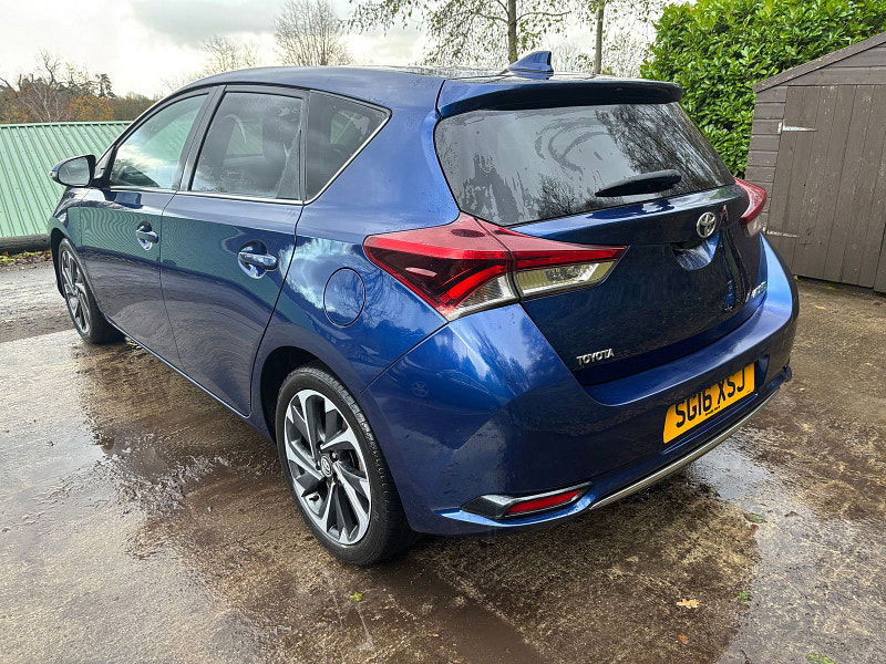 Toyota Auris 1.6 D-4D Design Hatchback 5dr Diesel Manual Euro 6 (s/s) (112 ps) 5dr Manual 2025