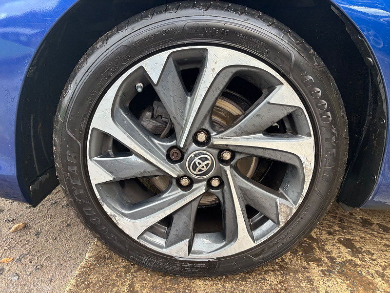 Toyota Auris 1.6 D-4D Design Hatchback 5dr Diesel Manual Euro 6 (s/s) (112 ps) 5dr Manual 2025