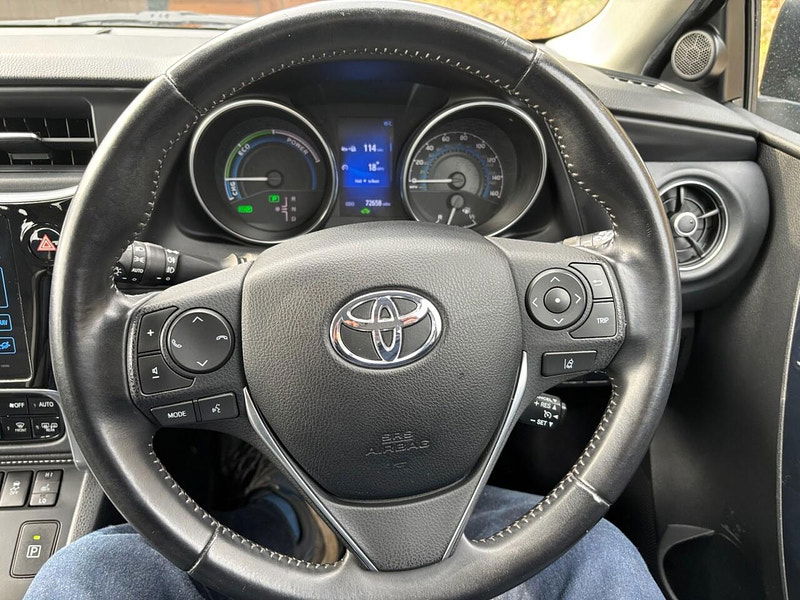 Toyota Auris 1.8 VVT-h Business Edition Hatchback 5dr Petrol Hybrid CVT Euro 6 (s/s) (Safety Sense) (136 ps) 5dr Automatic 2025