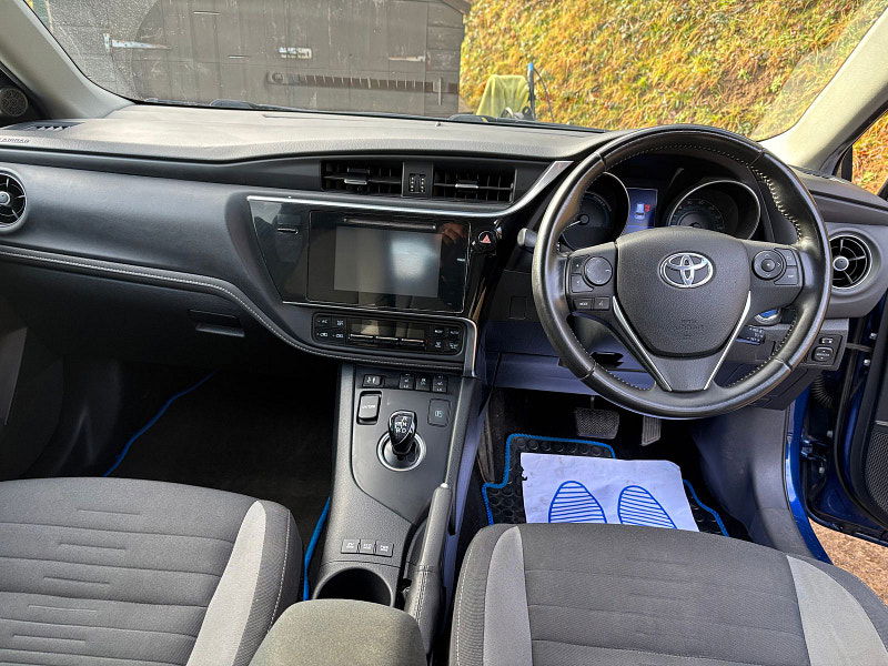 Toyota Auris 1.8 VVT-h Business Edition Touring Sports 5dr Petrol Hybrid CVT Euro 6 (s/s) (136 ps) 5dr Automatic 2026