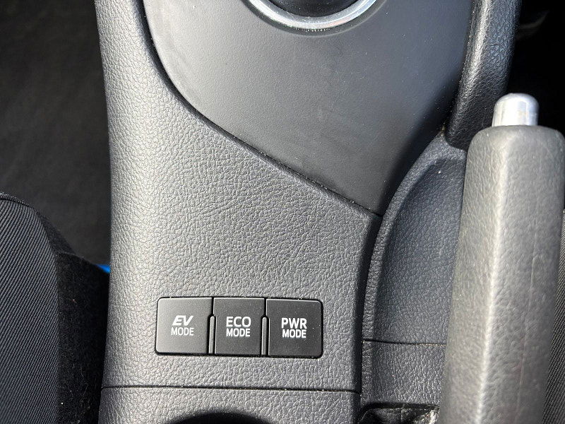 Toyota Auris 1.8 VVT-h Business Edition Touring Sports 5dr Petrol Hybrid CVT Euro 6 (s/s) (136 ps) 5dr Automatic 2026