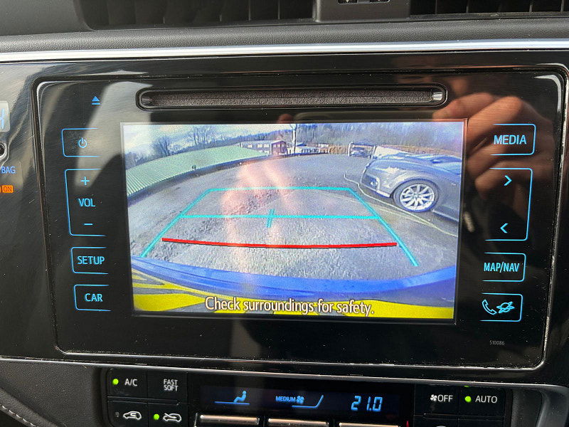 Toyota Auris 1.8 VVT-h Business Edition Touring Sports 5dr Petrol Hybrid CVT Euro 6 (s/s) (136 ps) 5dr Automatic 2026