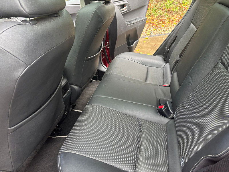 Toyota Auris 1.8 VVT-h Excel Hatchback 5dr Petrol Hybrid CVT Euro 6 (s/s) (136 ps) 5dr Automatic 2025