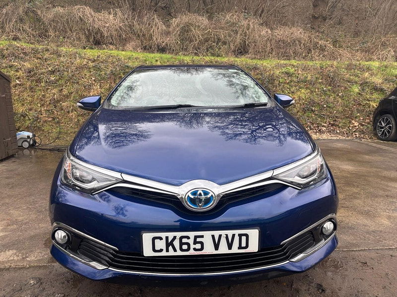Toyota Auris 1.8 VVT-h Excel Hatchback 5dr Petrol Hybrid CVT Euro 6 (s/s) (Safety Sense) (136 ps) 5dr Automatic 2025