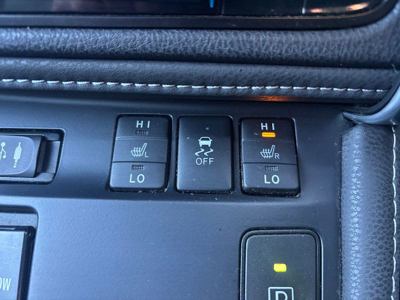 Toyota Auris 1.8 VVT-h Excel Hatchback 5dr Petrol Hybrid CVT Euro 6 (s/s) (Safety Sense) (136 ps) 5dr Automatic 2026