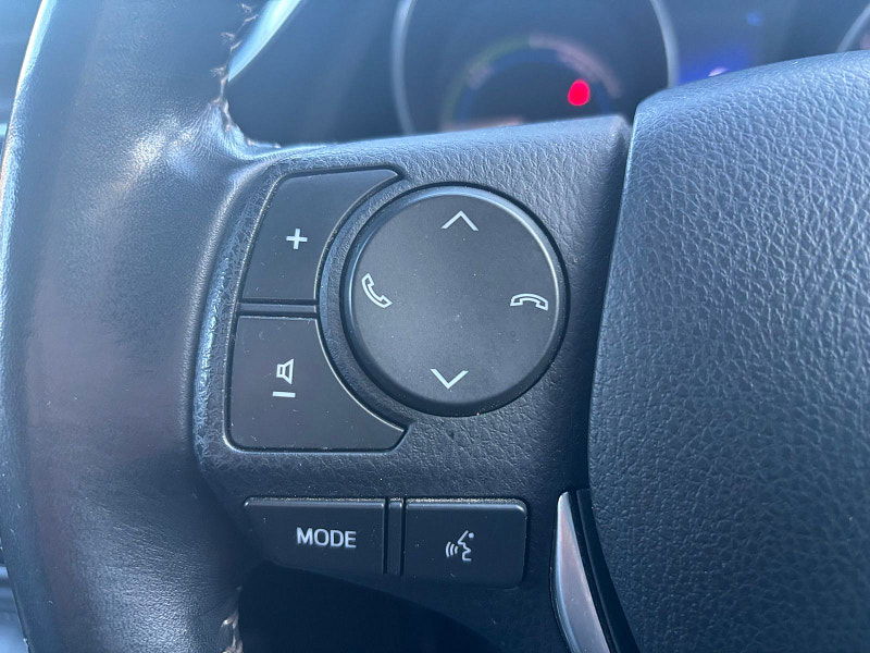 Toyota Auris 1.8 VVT-h Excel Hatchback 5dr Petrol Hybrid CVT Euro 6 (s/s) (Safety Sense) (136 ps) 5dr Automatic 2026