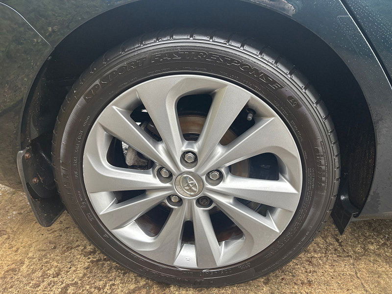 Toyota Auris 1.8 VVT-h Excel Touring Sports 5dr Petrol Hybrid CVT Euro 5 (s/s) (136 ps) 5dr Automatic 2025