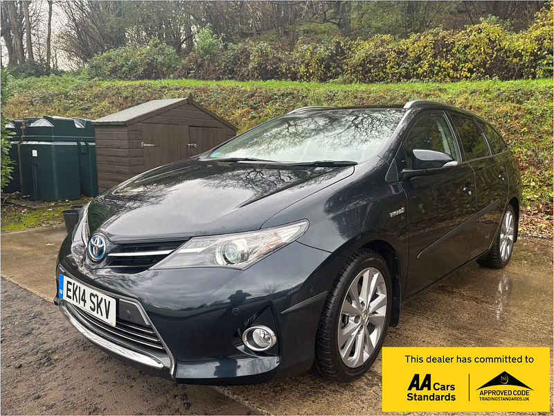 Toyota Auris 1.8 VVT-h Excel Touring Sports 5dr Petrol Hybrid CVT Euro 5 (s/s) (136 ps) 5dr Automatic 2025