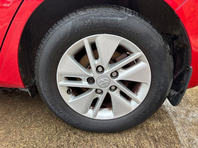 Toyota Auris 1.8 VVT-h Icon Hatchback 5dr Petrol Hybrid CVT Euro 5 (s/s) (136 ps) 5dr Automatic 2026