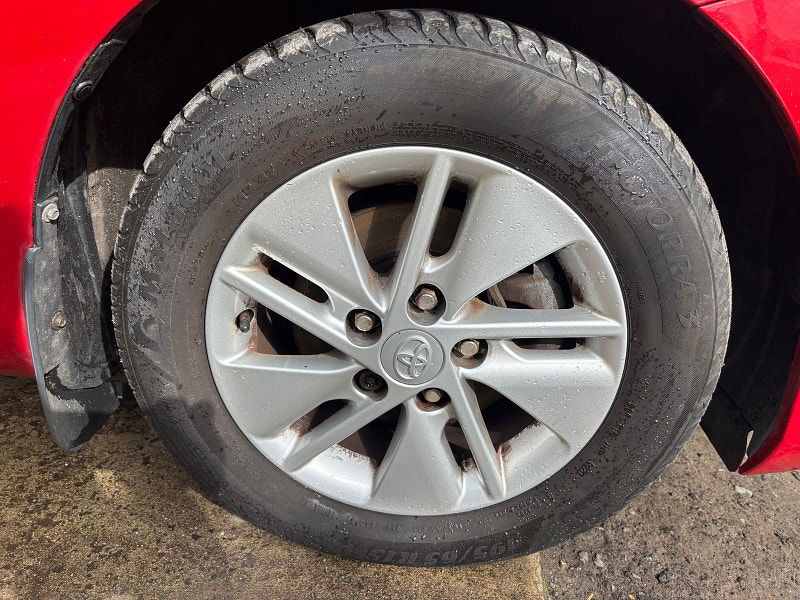 Toyota Auris 1.8 VVT-h Icon Hatchback 5dr Petrol Hybrid CVT Euro 5 (s/s) (136 ps) 5dr Automatic 2026