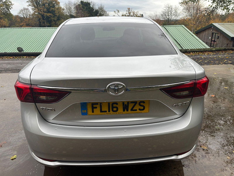 Toyota Avensis 2.0 D-4D Business Edition Plus Saloon 4dr Diesel Manual Euro 6 (s/s) (143 ps) 4dr Manual 2025