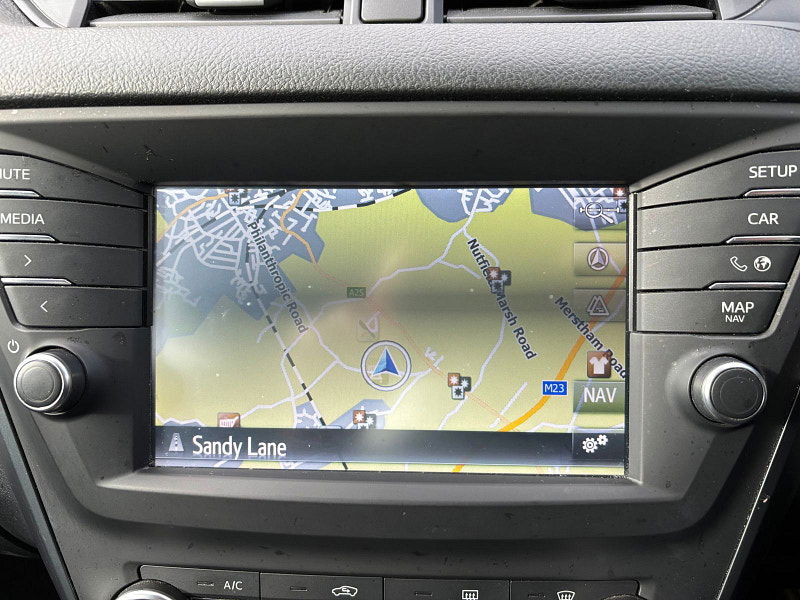 Toyota Avensis 2.0 D-4D Business Edition Plus Saloon 4dr Diesel Manual Euro 6 (s/s) (143 ps) 4dr Manual 2025