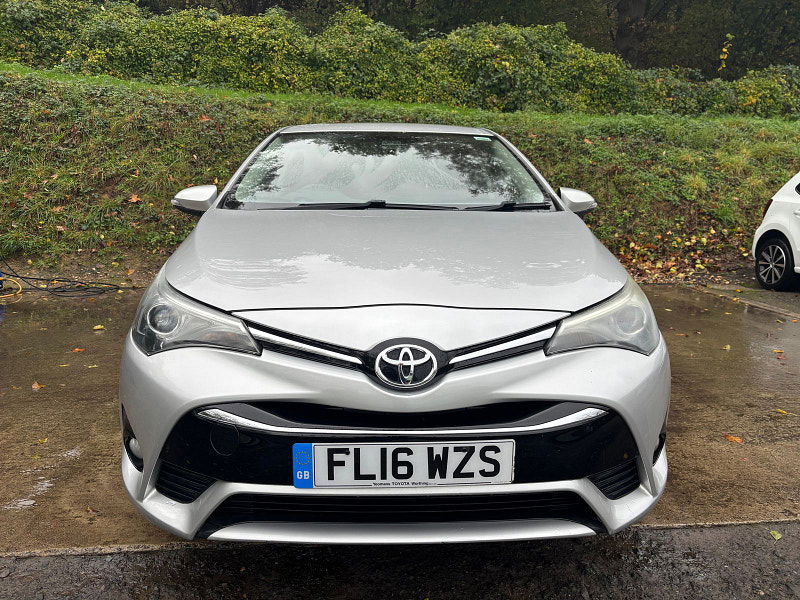 Toyota Avensis 2.0 D-4D Business Edition Plus Saloon 4dr Diesel Manual Euro 6 (s/s) (143 ps) 4dr Manual 2025