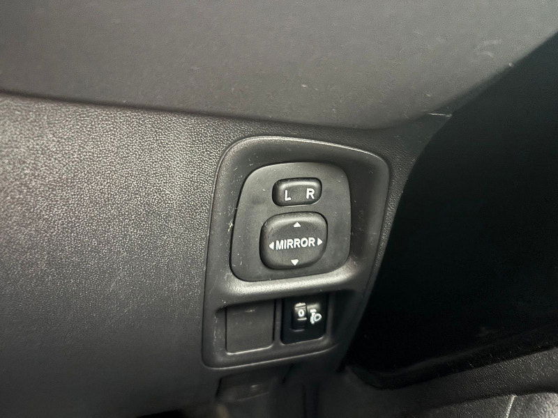 Toyota Aygo 1.0 VVT-i x-play Hatchback 5dr Petrol Manual Euro 6 (71 ps) 5dr Manual 2025