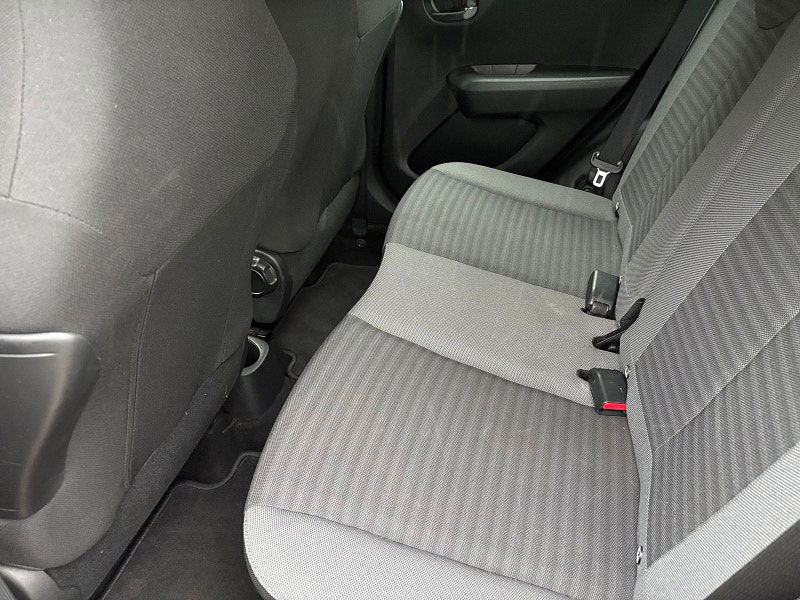 Toyota Aygo 1.0 VVT-i x-play Hatchback 5dr Petrol Manual Euro 6 (71 ps) 5dr Manual 2025