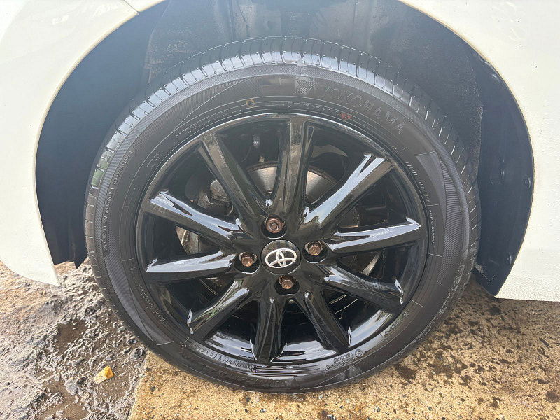 Toyota Aygo 1.0 VVT-i x-press Hatchback 5dr Petrol Manual Euro 6 (68 ps) 5dr Manual 2026