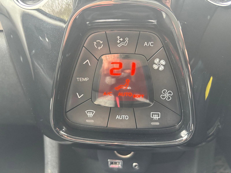 Toyota Aygo 1.0 VVT-i x-press Hatchback 5dr Petrol Manual Euro 6 (68 ps) 5dr Manual 2026