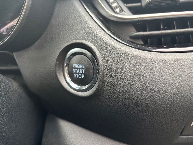 Toyota C-HR 1.2 VVT-i Dynamic SUV 5dr Petrol Manual Euro 6 (s/s) (115 ps) 5dr Manual 2025