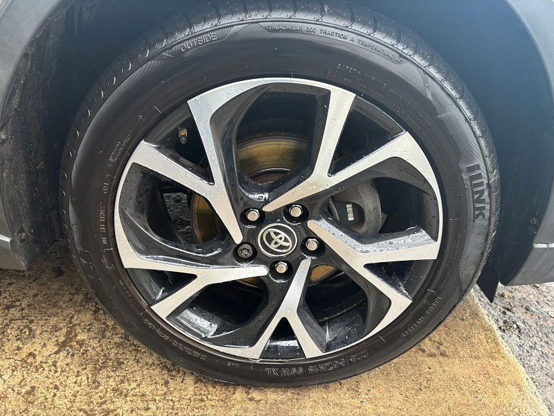 Toyota C-HR 1.2 VVT-i Dynamic SUV 5dr Petrol Manual Euro 6 (s/s) (115 ps) 5dr Manual 2025