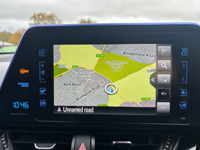 Toyota C-HR 1.2 VVT-i Dynamic SUV 5dr Petrol Manual Euro 6 (s/s) (115 ps) 5dr Manual 2025