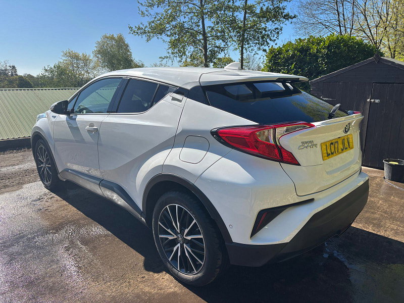 Toyota C-HR 1.8 VVT-h Excel SUV 5dr Petrol Hybrid CVT Euro 6 (s/s) (122 ps) 5dr Automatic 2026