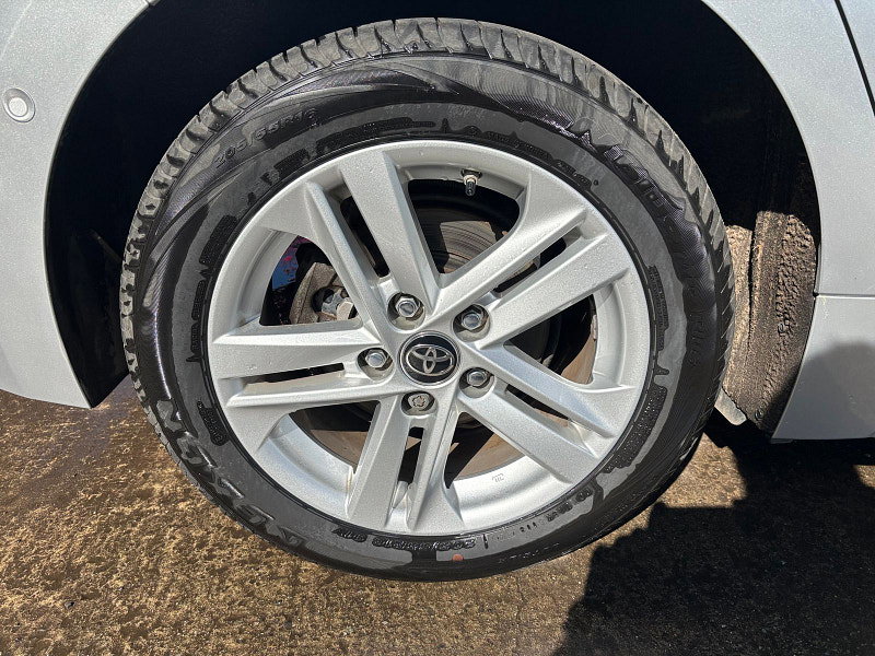 Toyota Corolla 1.8 VVT-h GPF Icon Tech Hatchback 5dr Petrol Hybrid CVT Euro 6 (s/s) (122 ps) 5dr Automatic 2026