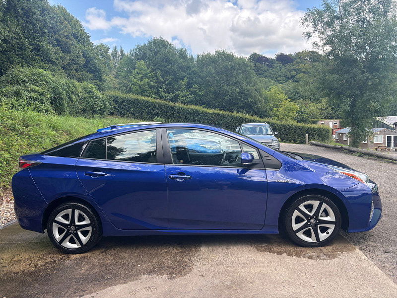 Toyota Prius 1.8 VVT-h Excel Hatchback 5dr Petrol Hybrid CVT Euro 6 (s/s) (15in Alloy) (122 ps) 5dr Automatic 2025