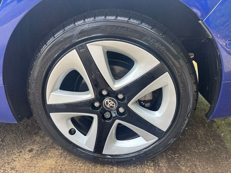 Toyota Prius 1.8 VVT-h Excel Hatchback 5dr Petrol Hybrid CVT Euro 6 (s/s) (15in Alloy) (122 ps) 5dr Automatic 2025