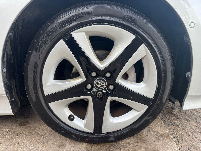 Toyota Prius 1.8 VVT-h Excel Hatchback 5dr Petrol Hybrid CVT Euro 6 (s/s) (15in Alloy) (122 ps) 5dr Automatic 2025