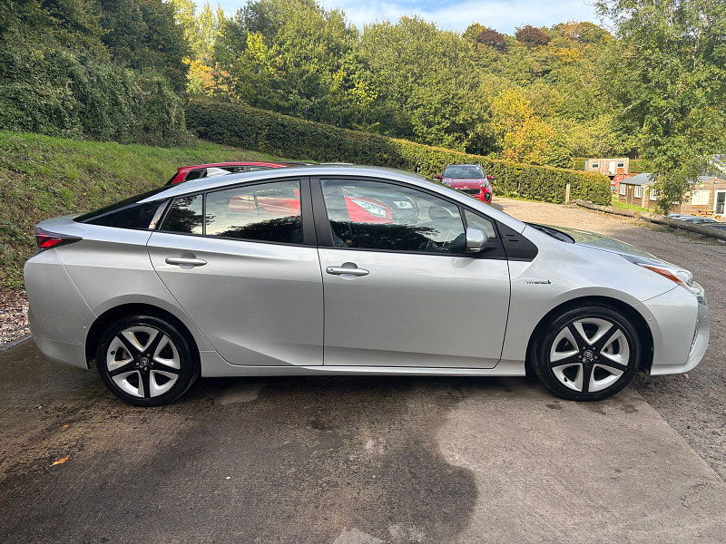 Toyota Prius 1.8 VVT-h Excel Hatchback 5dr Petrol Hybrid CVT Euro 6 (s/s) (15in Alloy) (122 ps) 5dr Automatic 2025