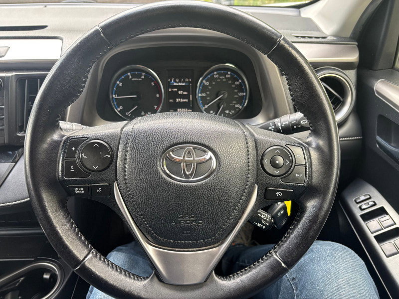 Toyota RAV4 2.0 D-4D Business Edition SUV 5dr Diesel Manual Euro 6 (s/s) (143 ps) 5dr Manual 2026