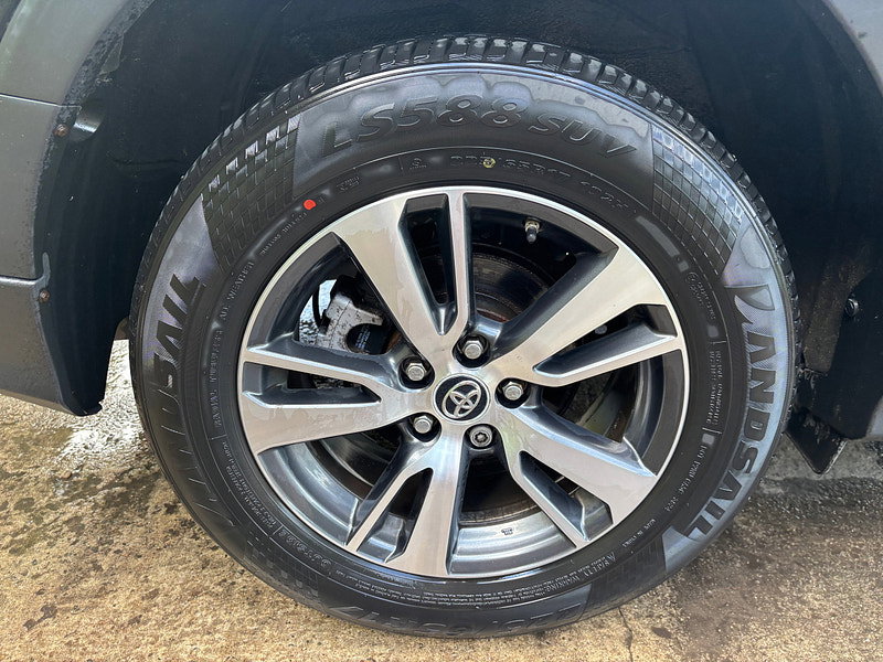 Toyota RAV4 2.0 D-4D Business Edition SUV 5dr Diesel Manual Euro 6 (s/s) (Safety Sense, Nav) (143 ps) 5dr Manual 2026