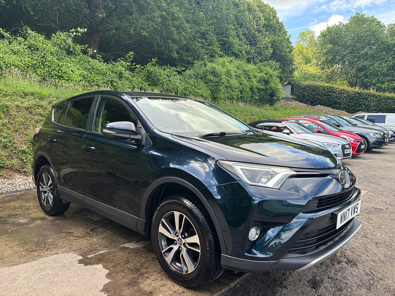 Toyota RAV4 2.0 D-4D Business Edition SUV 5dr Diesel Manual Euro 6 (s/s) (Safety Sense, Nav) (143 ps) 5dr Manual 2026