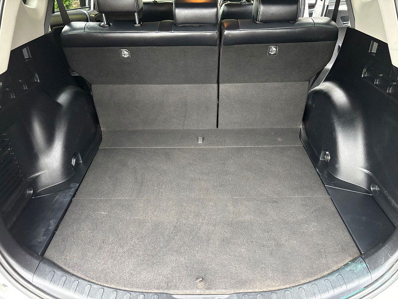 Toyota RAV4 2.0 D-4D Excel SUV 5dr Diesel Manual Euro 6 (s/s) (143 ps) 5dr Manual 2025