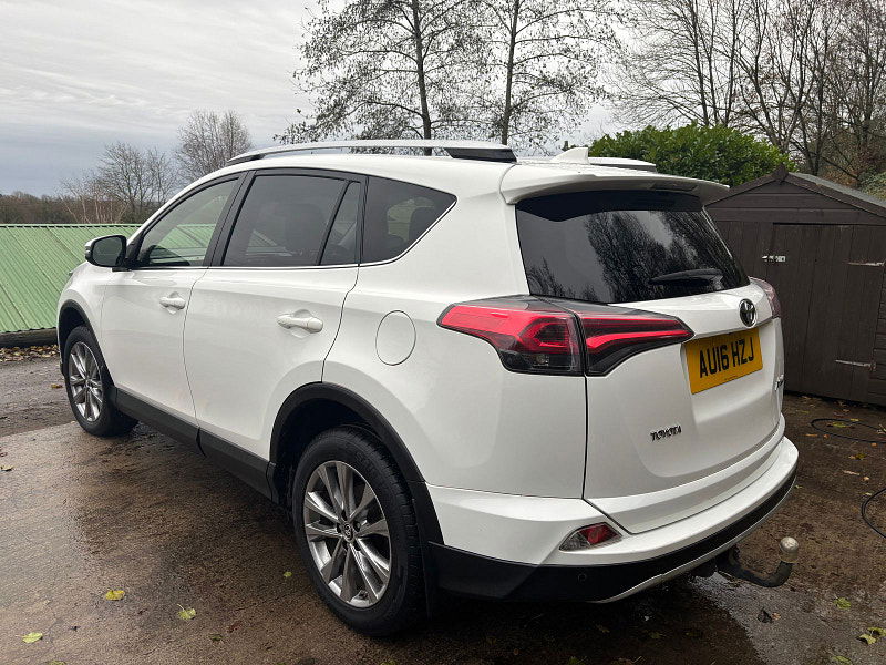 Toyota RAV4 2.0 D-4D Excel SUV 5dr Diesel Manual Euro 6 (s/s) (143 ps) 5dr Manual 2025