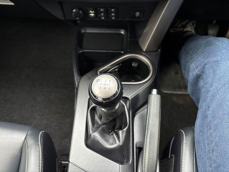 Toyota RAV4 2.0 D-4D Excel SUV 5dr Diesel Manual Euro 6 (s/s) (143 ps) 5dr Manual 2025