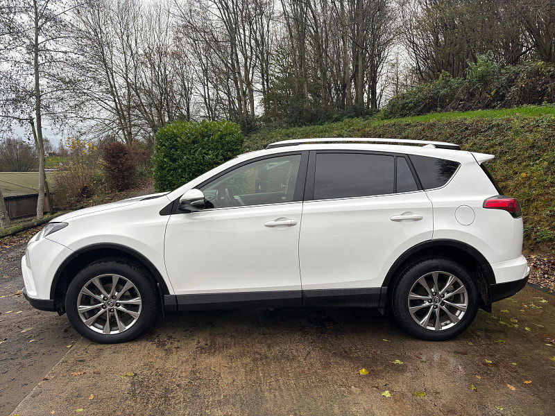 Toyota RAV4 2.0 D-4D Excel SUV 5dr Diesel Manual Euro 6 (s/s) (143 ps) 5dr Manual 2025